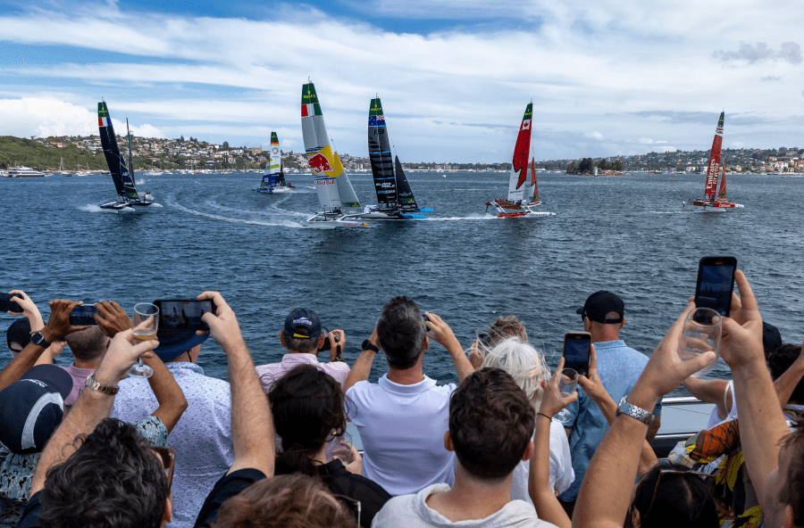 CLASSIC ON WATER image