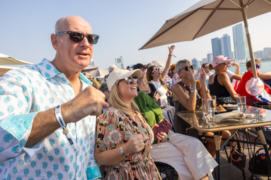 OFFICIAL SPECTATOR BOAT - VELA PRIVÉ