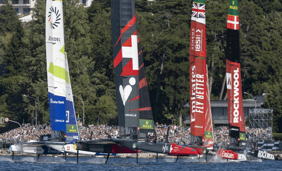 Waterfront viewing platform 