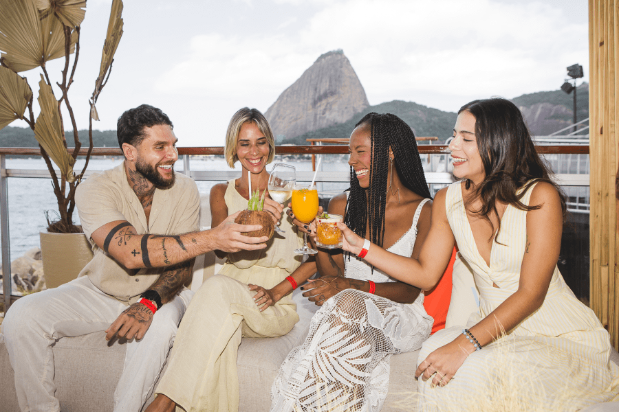 OFFICIAL SPECTATOR BOAT - VELA PRIVÉ